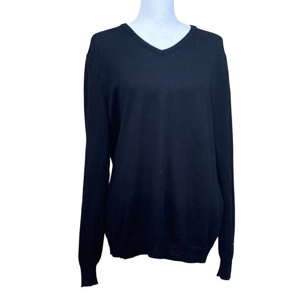 Flag & Anthem black wool sweater, medium, minimalist, timeless, layering - Picture 1 of 5